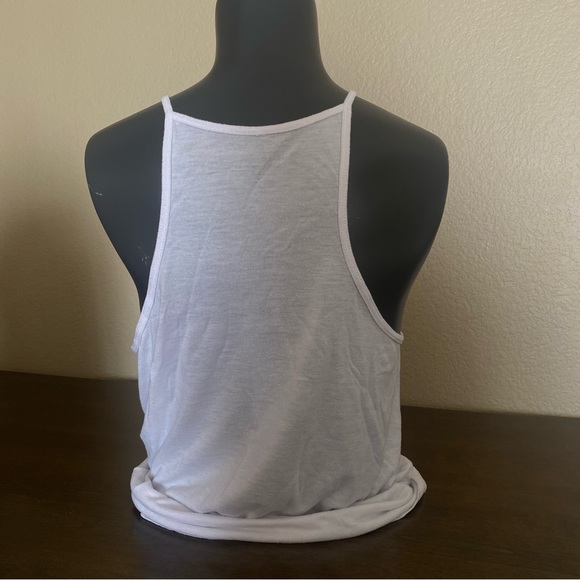 Cute summer tank - Picture 5 of 6